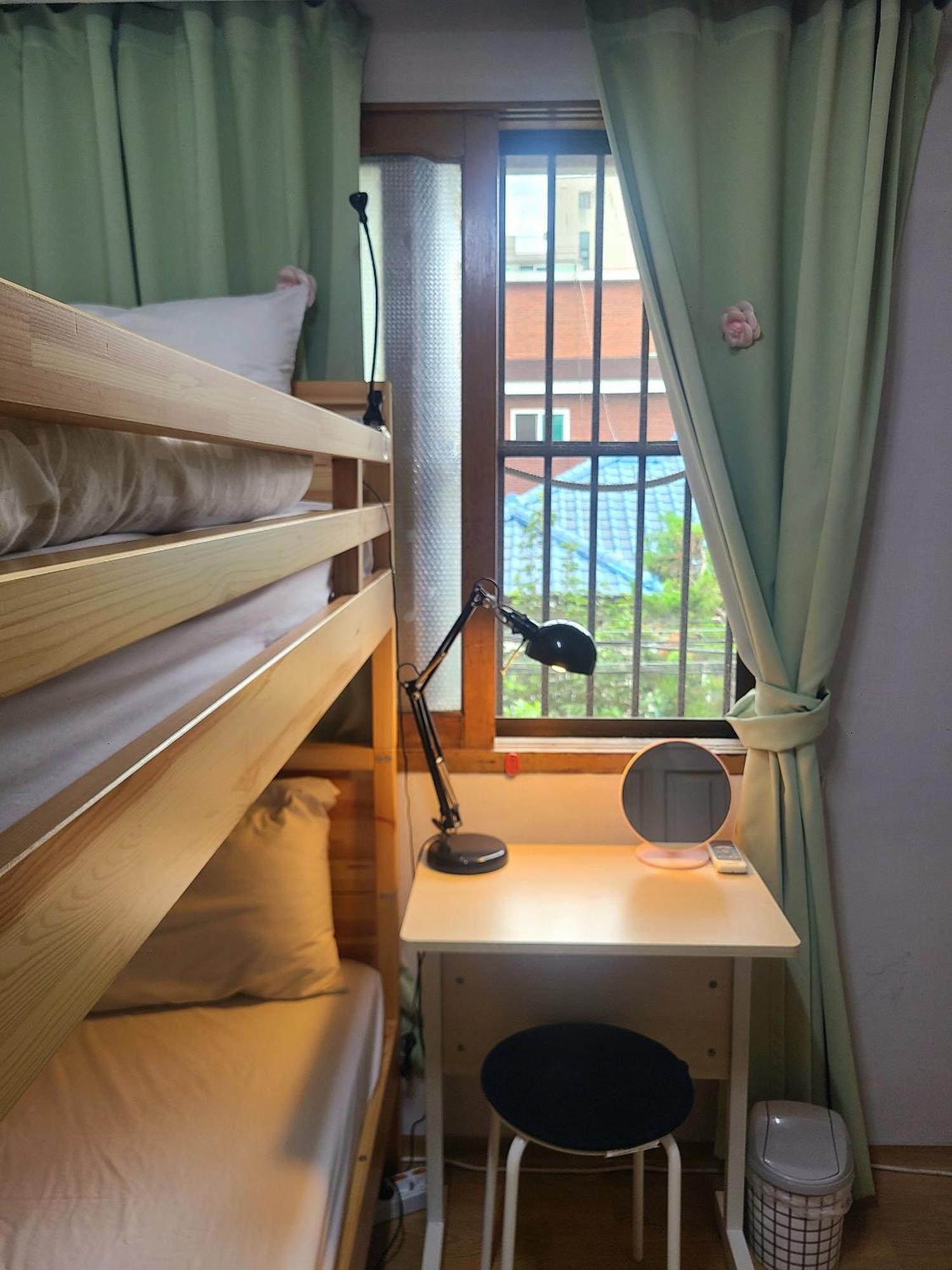 Appletree Guesthouse Seoul Ngoại thất bức ảnh