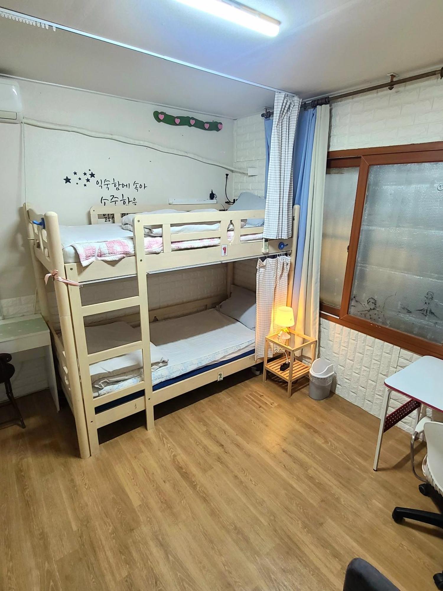 Appletree Guesthouse Seoul Ngoại thất bức ảnh